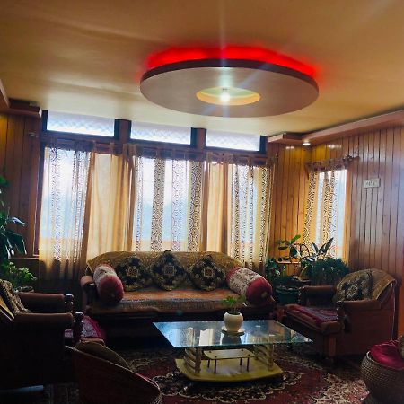 Raibas Homestay Darjeeling  Extérieur photo