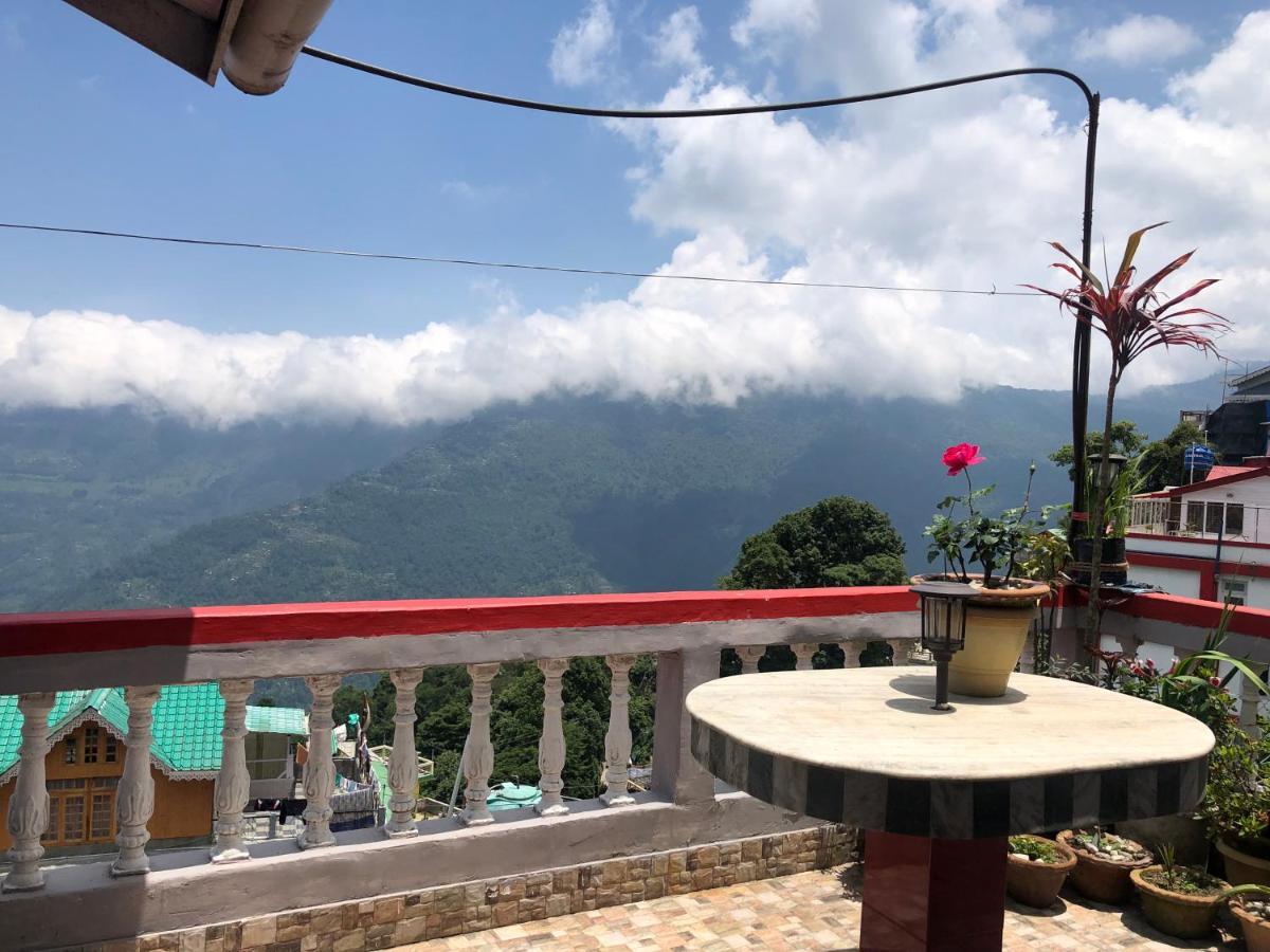 Raibas Homestay Darjeeling  Extérieur photo